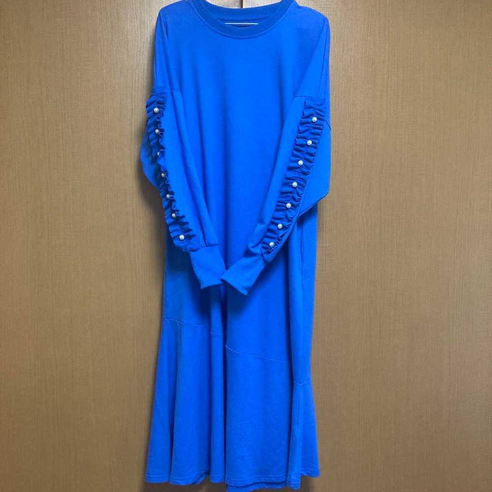 Two love Sleeve Pearl Hem Frill One-piece Long On… - image 3