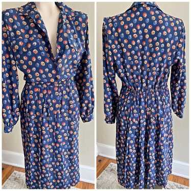 VINTAGE Leslie Fay 1970’s blue floral 1/2 button … - image 1