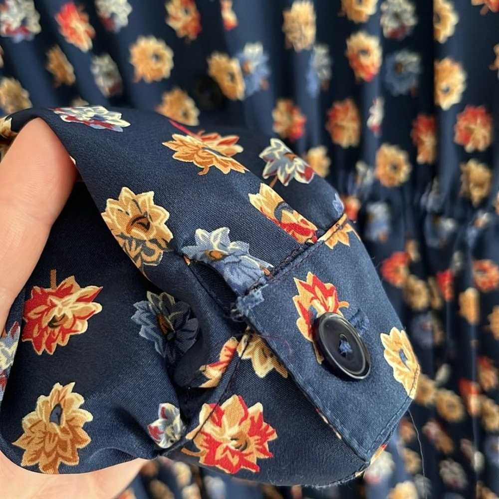 VINTAGE Leslie Fay 1970’s blue floral 1/2 button … - image 7