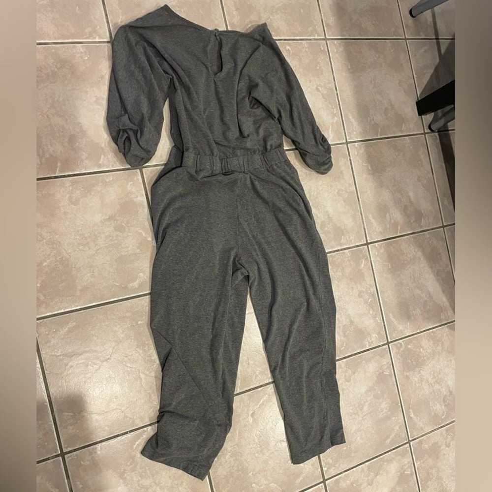 Soft Surroundings Jersey Jumpsuit Size Small in g… - image 2