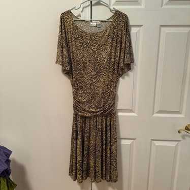 90s Newport News leopard print dress