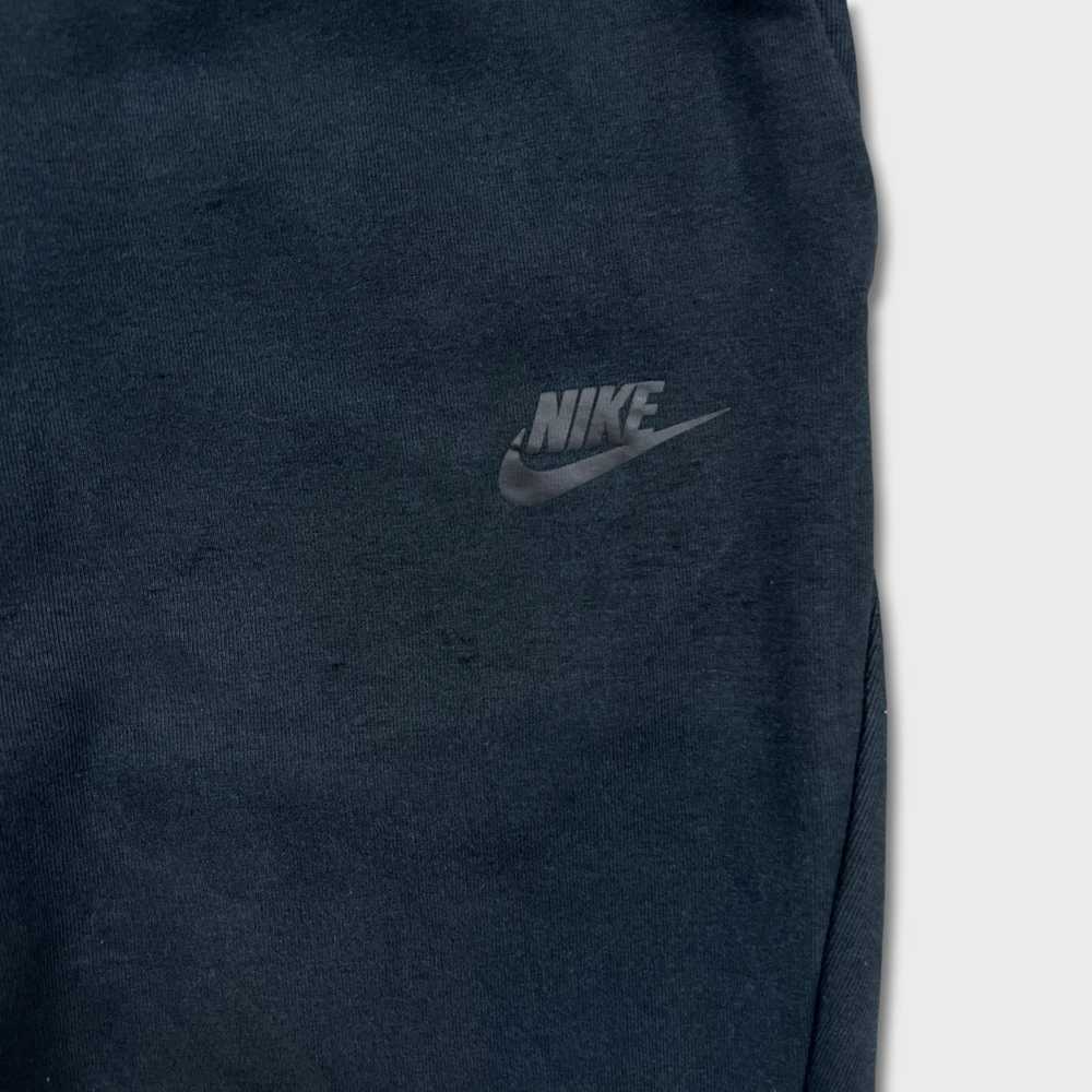 Nike × Streetwear × Vintage Nike Sportswear Short… - image 3