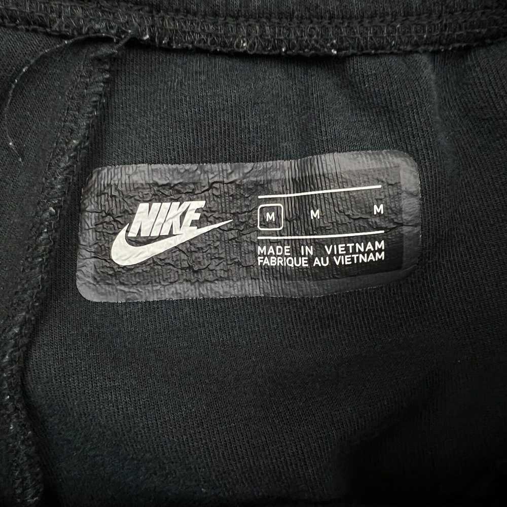 Nike × Streetwear × Vintage Nike Sportswear Short… - image 6