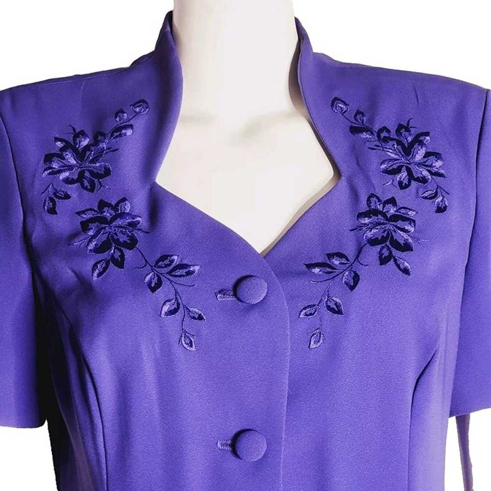 DRESSBARN Solid All Purple Short Sleeve Button Fr… - image 2