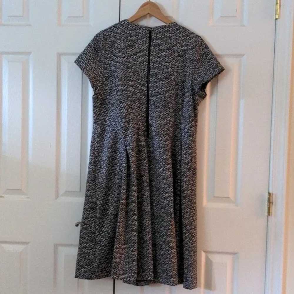 Beautiful like new Michael Kors shift dress zippe… - image 3