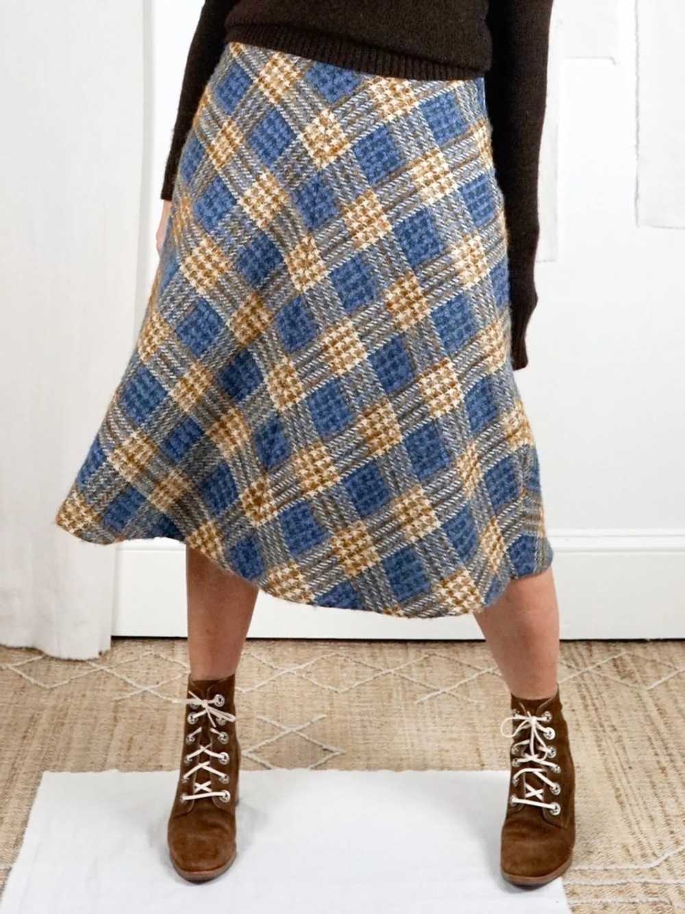 Vintage 70's Plaid Wool Skirt - image 4