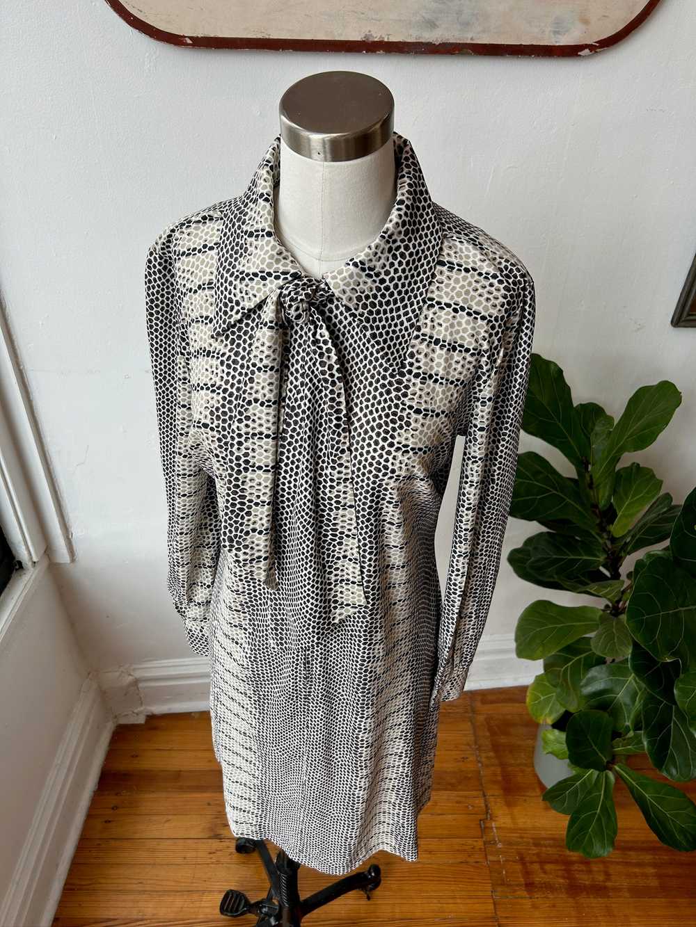 Vintage Snakeskin Print Dress with Neck Tie - image 2