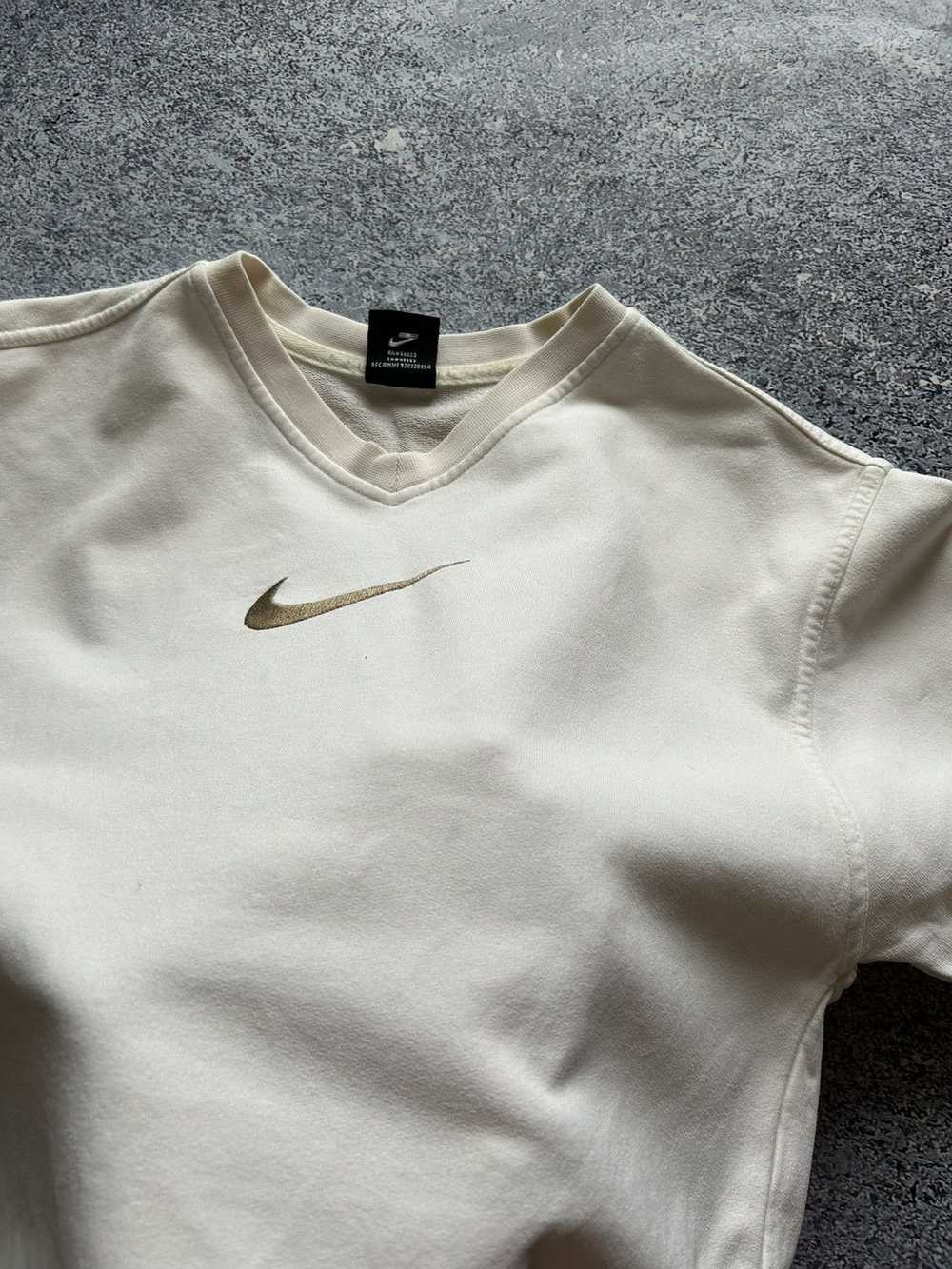 Nike × Streetwear × Vintage Vintage Nike Cream Sw… - image 5