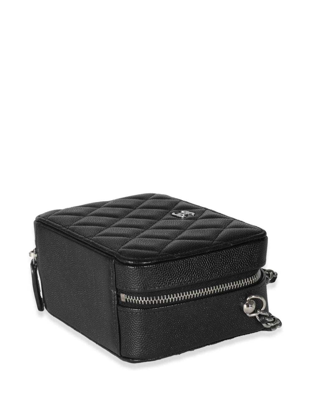 CHANEL Pre-Owned 2021 diamond-quilted camera bag … - image 4