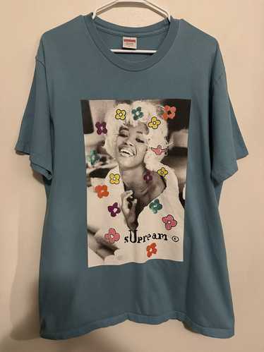 Supreme Supreme Naomi Tee