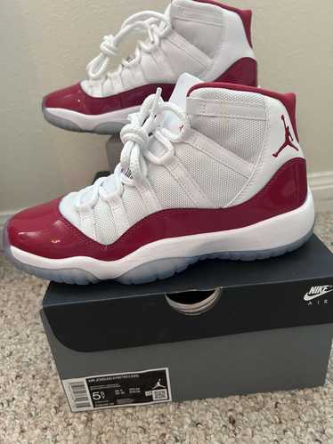 Jordan Brand × Nike AJ11 Cherry reds GS 5.5