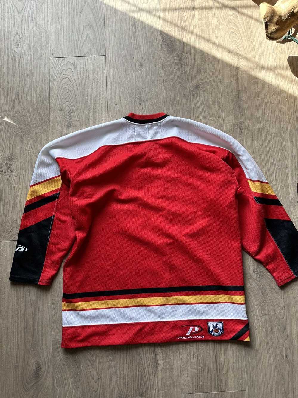 Hockey Jersey × Pro Player × Vintage Calgary Flam… - image 9