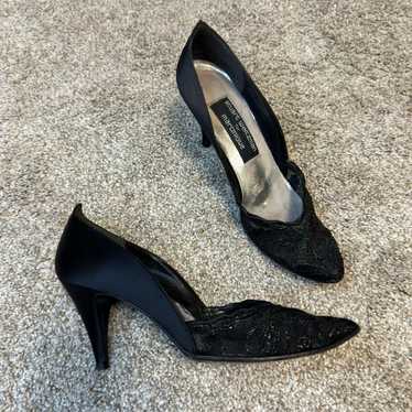 Stuart Weitzman Exquisite Black Lace Sateen Pointe