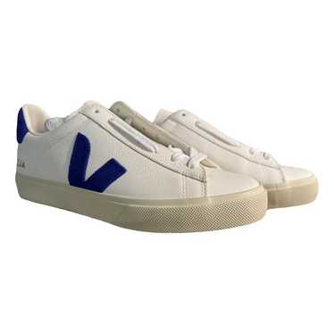 Veja Leather lace ups