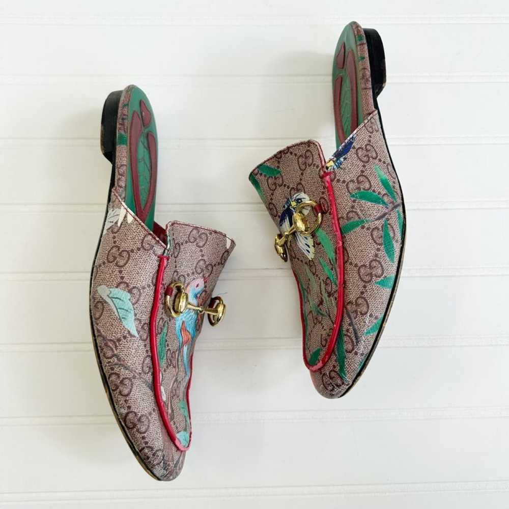 Gucci Princetown leather flats - image 3