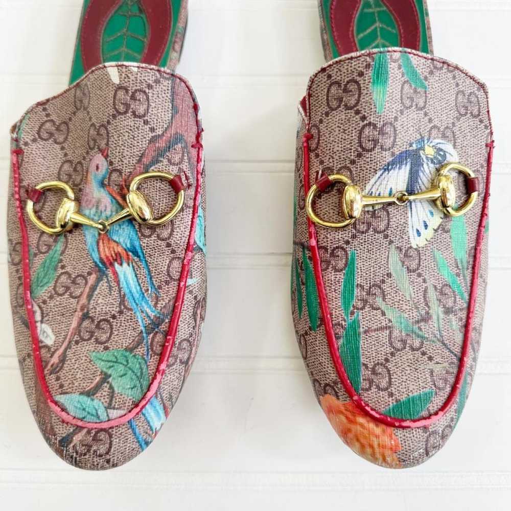 Gucci Princetown leather flats - image 4