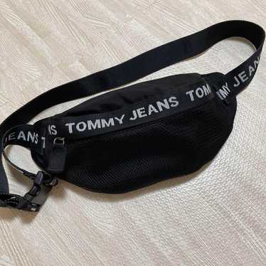 Brand new TOMMY HILFIGER.