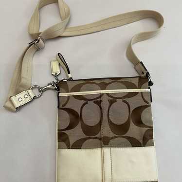 Coach signature canvas crossbody bag tan - image 1