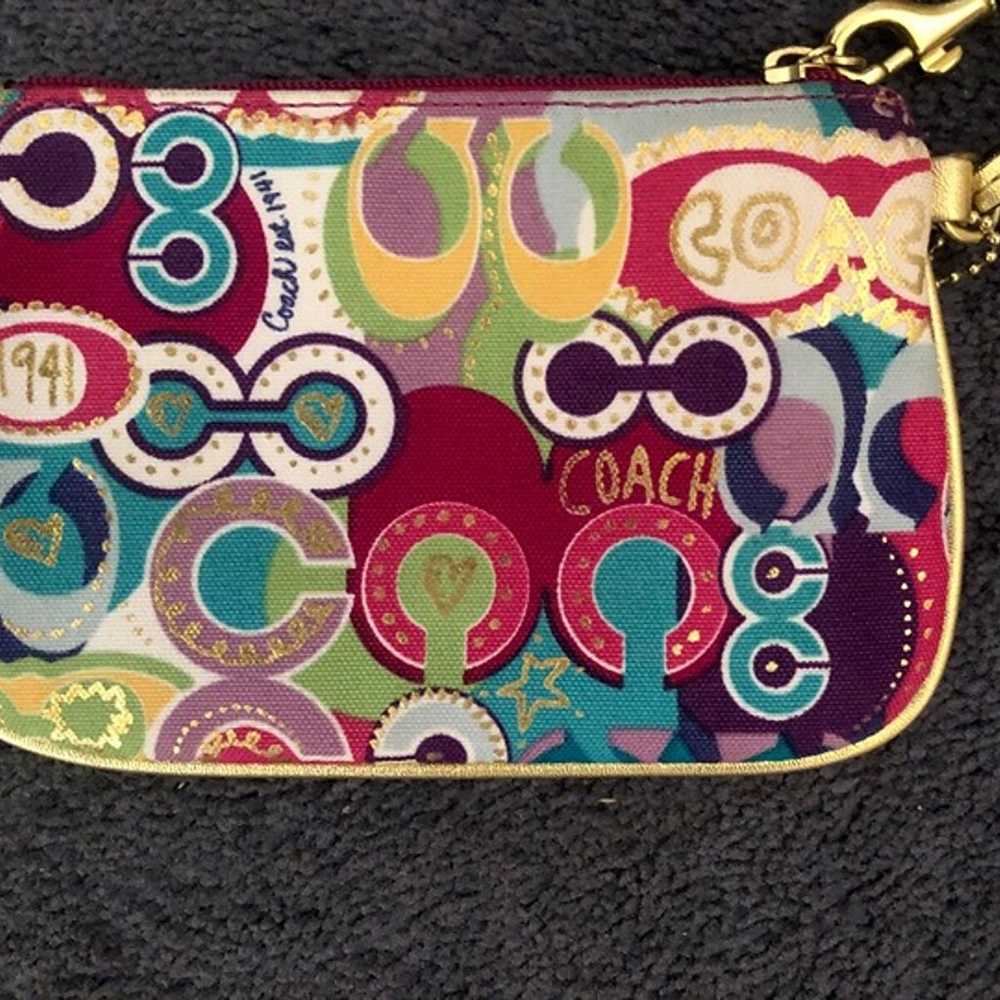 Coach Glam Poppy Wristlet in excellent Condition, - image 1