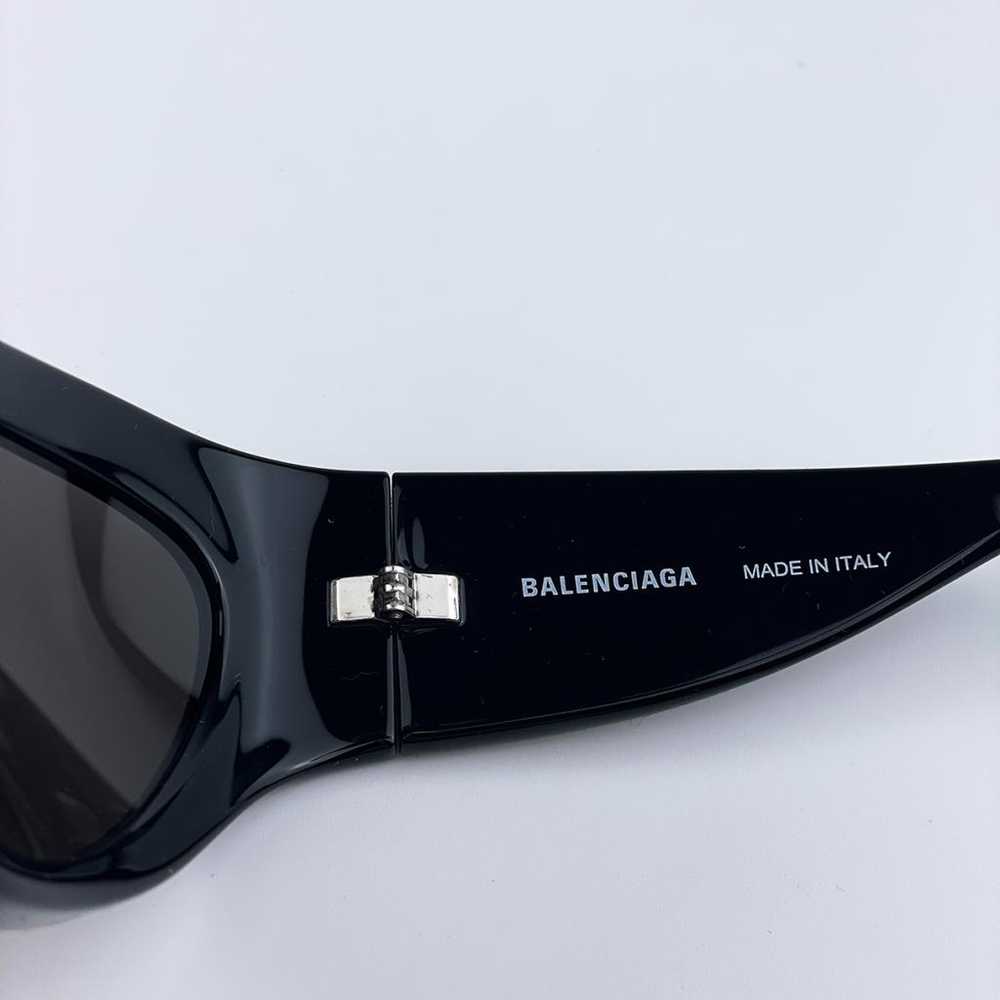 Balenciaga Sunglasses - image 8