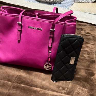 Michael kors purse and wallet