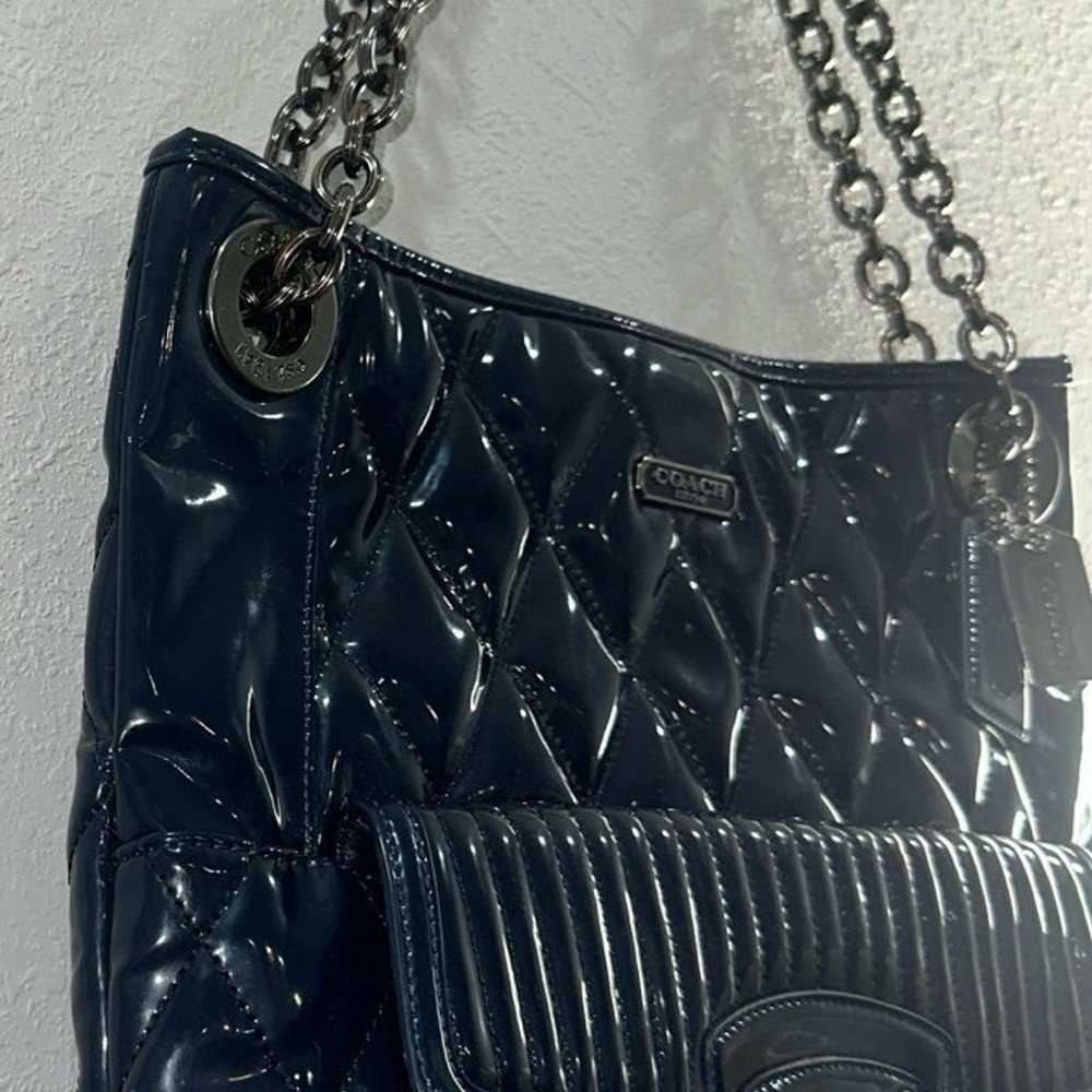 COACH POPPY NAVY LIQUID GLASS PATENT LEATHER CHAI… - image 3