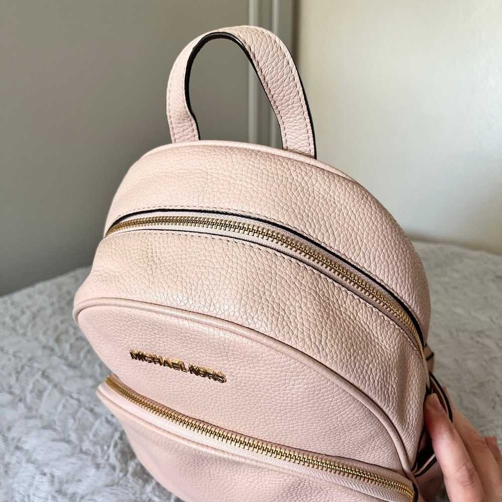 ✨Michael Kors Backpack purse✨ - image 7