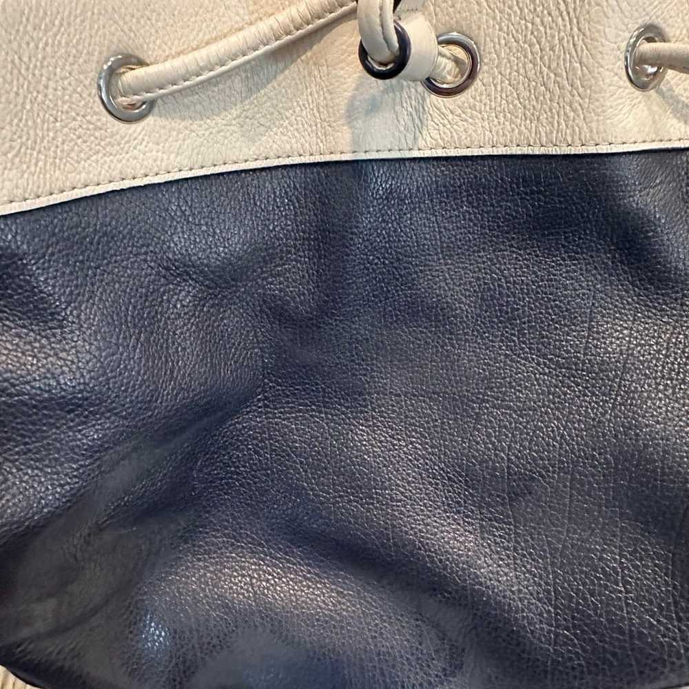 Coach navy & chalk bucket bag - image 3