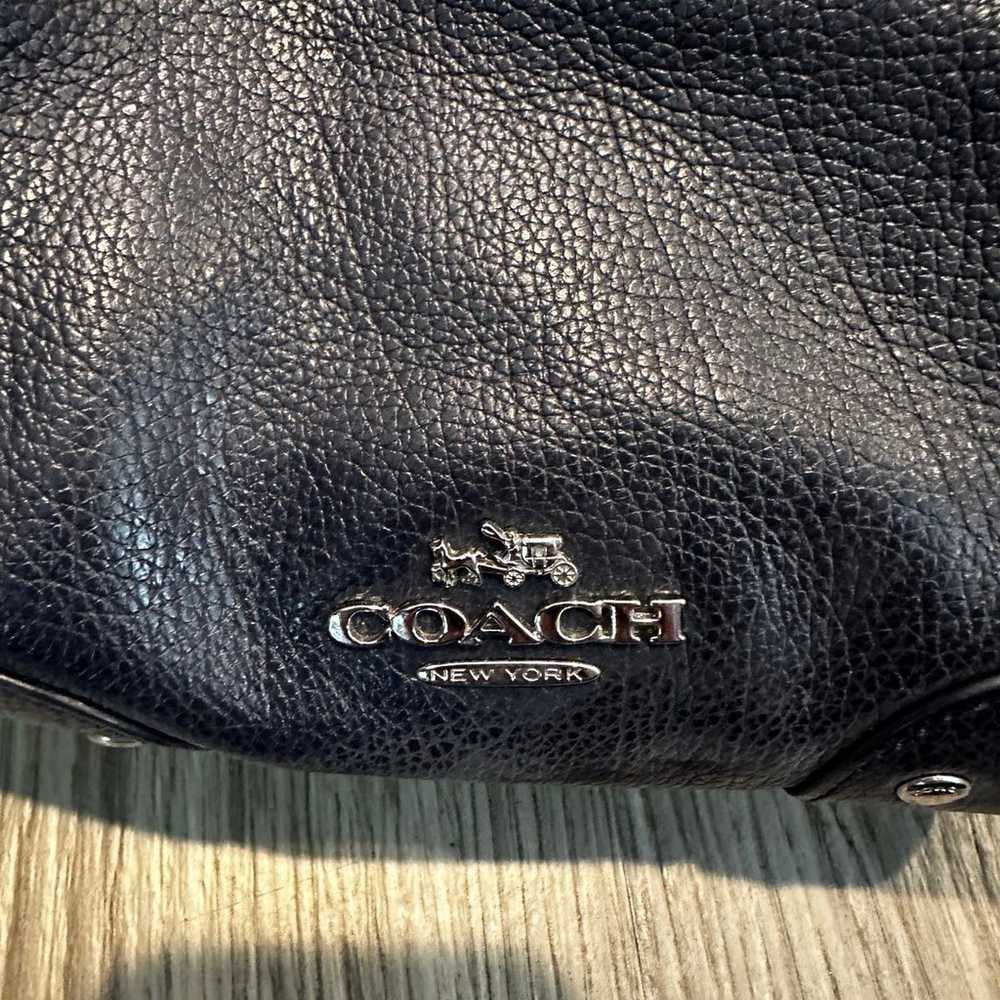 Coach navy & chalk bucket bag - image 4