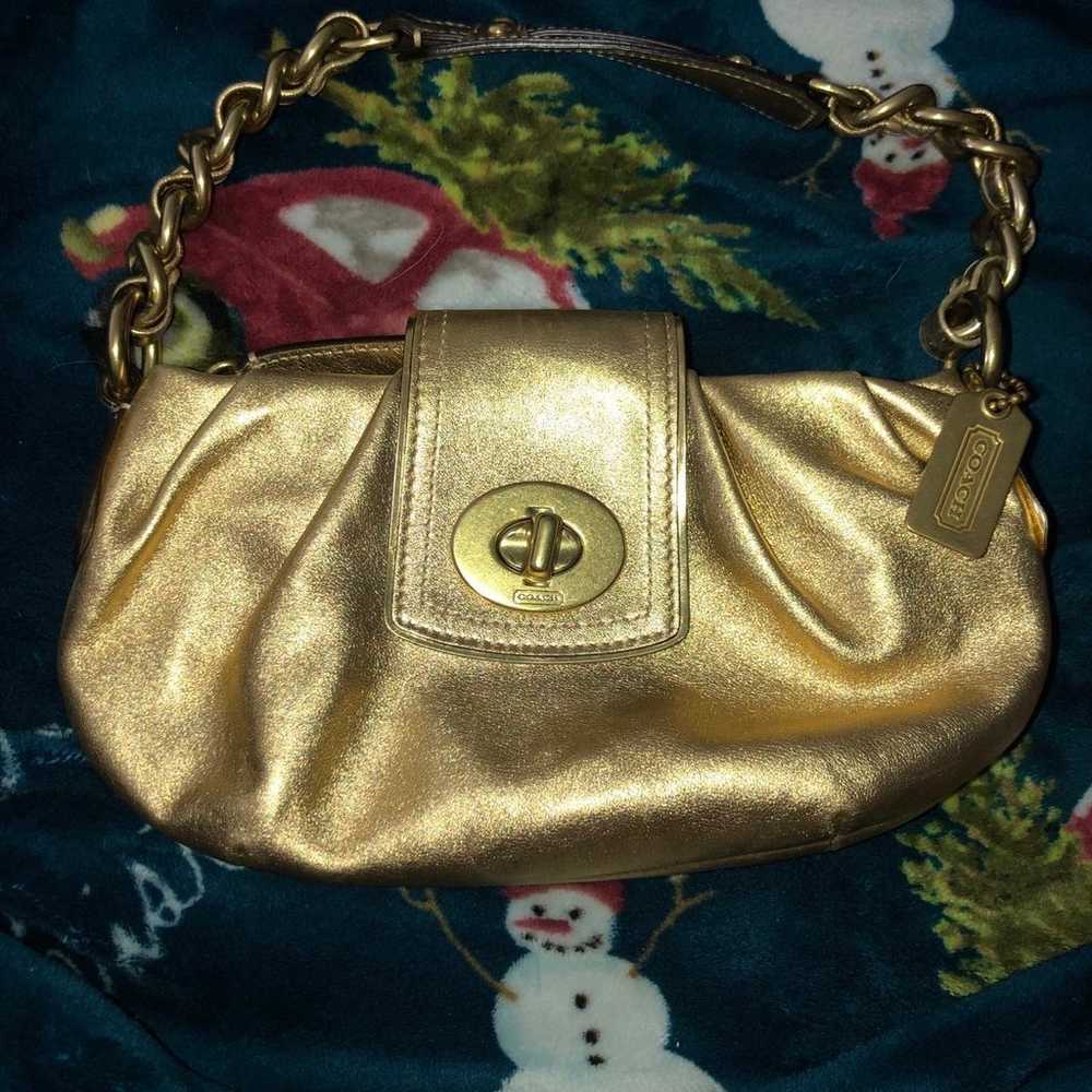 Coach Amanda Pippa Turnlock Gold Chain Bag 13594 … - image 2