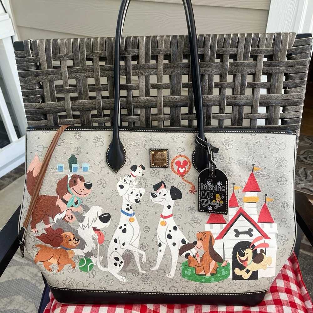 Disney Dooney & Bourke Reining Cats and Dog Tote - image 1