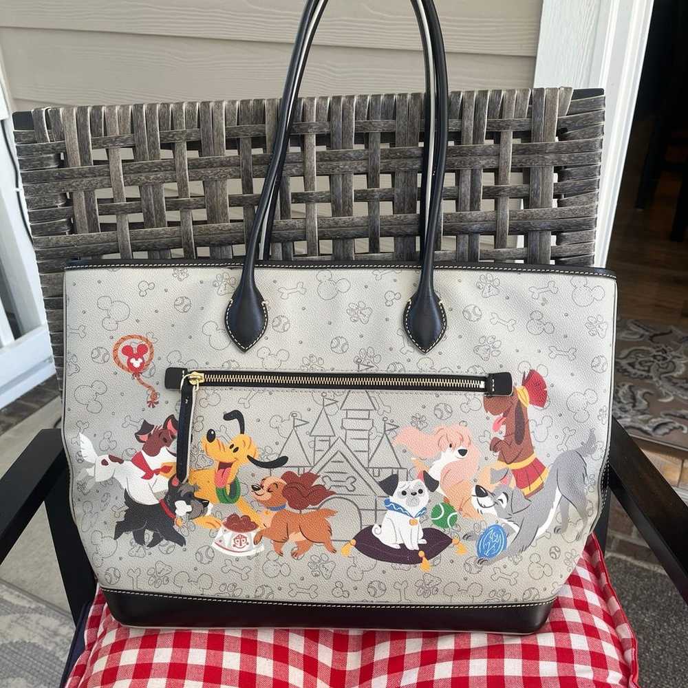 Disney Dooney & Bourke Reining Cats and Dog Tote - image 2