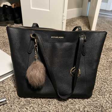 Michael Kors Ciara Tote