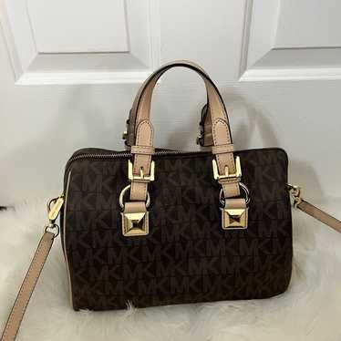 micheal kors crossbody purse