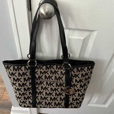 Authentic Michael Kors purse