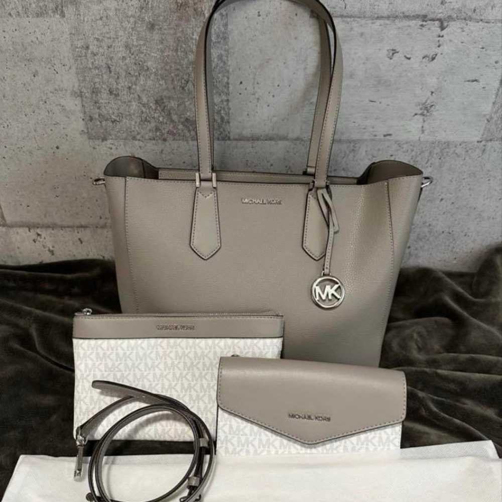 MICHAEL KORS 3 IN 1 tote bag shoulder bag A4 - image 2