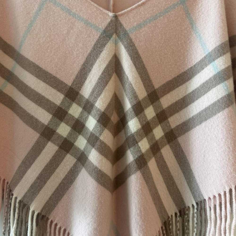 Burberry Wool poncho - image 5