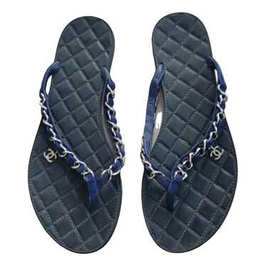 Chanel Leather flip flops