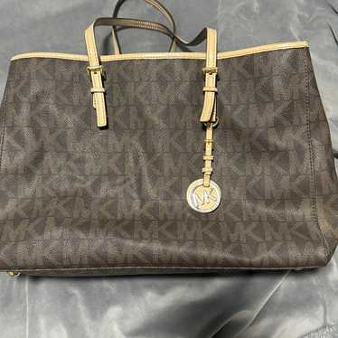 Michael Kors purse