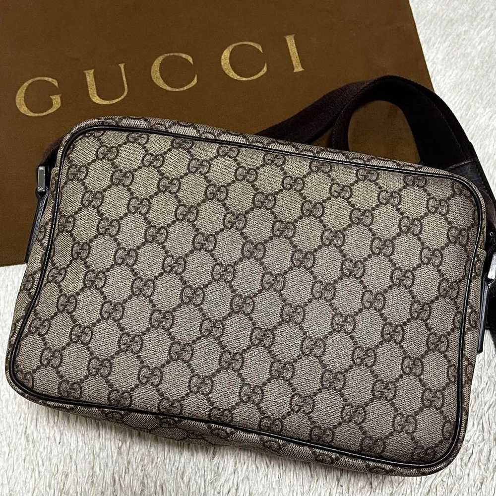 910✨ Excellent condition ✨ Gucci Shoulder Bag Cam… - image 2