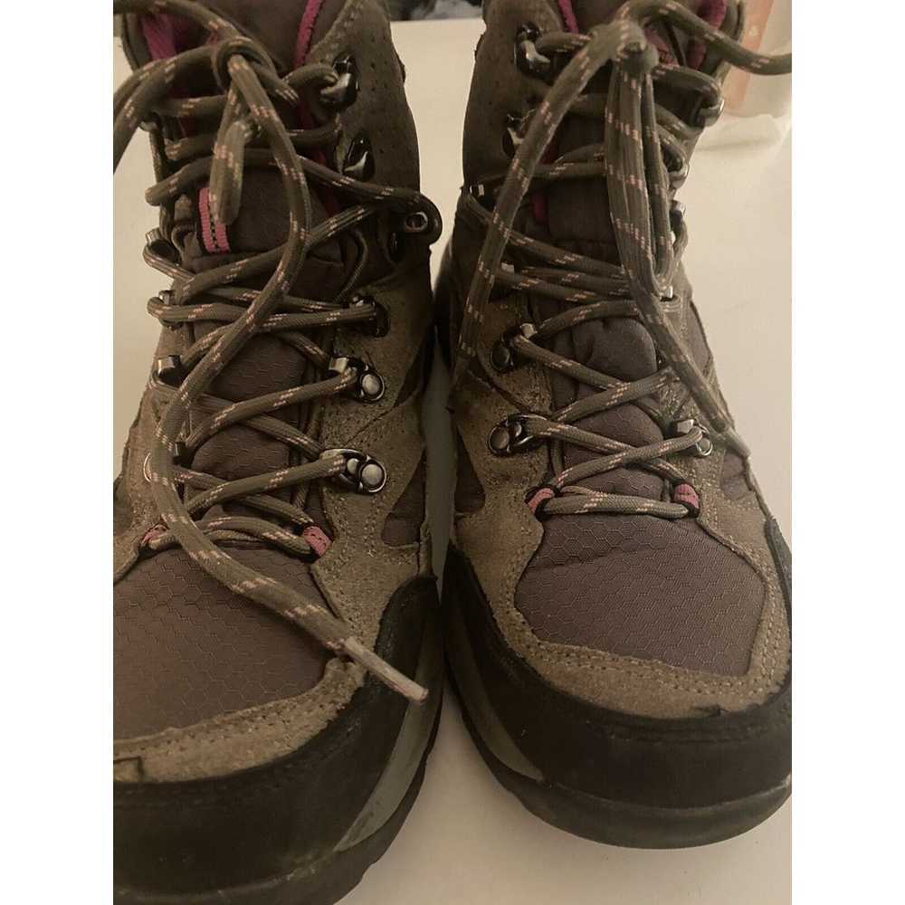 High sierra Hiking Boots Women’s Size 10 - image 9