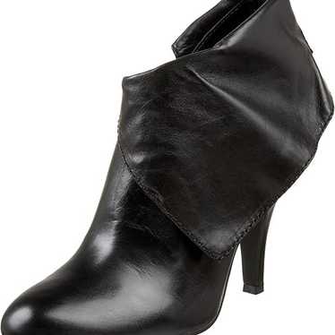 Nine West Zelman Ankle Boot sz. 11