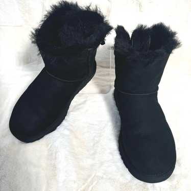 UGG Australia Mini Bailey Bow Sheepskin Boots Size