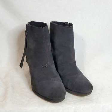 Toms Dark Gray Desert Wedge Suede Boots