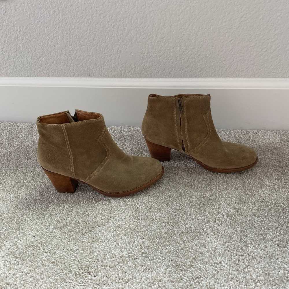 Madewell 1937 Soft Suede Leather Booties Size 7 - image 2