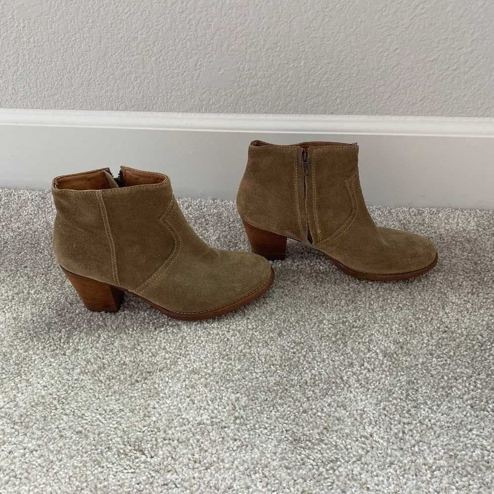 Madewell 1937 Soft Suede Leather Booties Size 7 - image 3