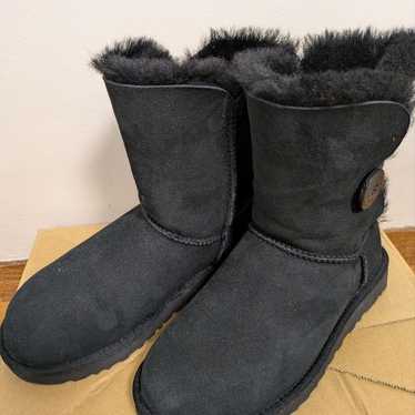 UGG Sheepskin Boots Black UGG