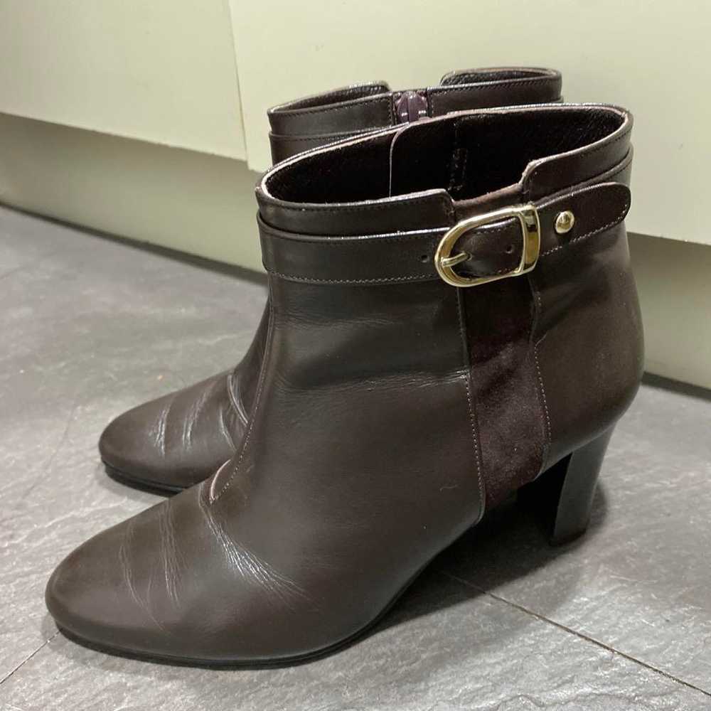 Brand new Diana short boots in brown, 24 centimet… - image 1