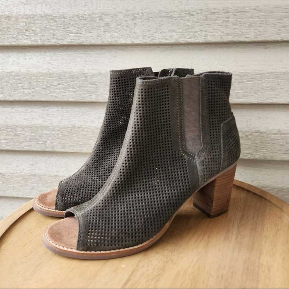 Toms Majorca suede casual booties - image 1