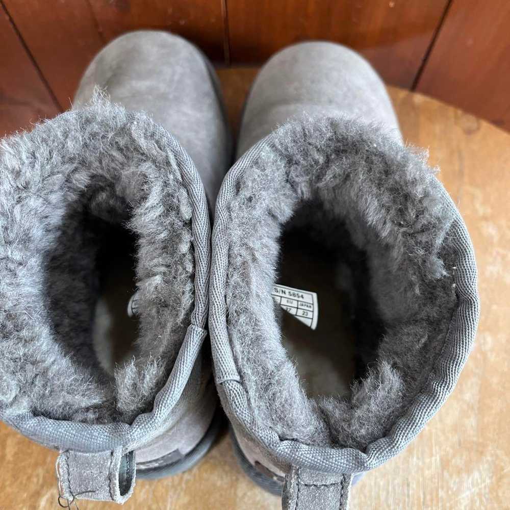 UGG sheepskin boots in grey. - image 3